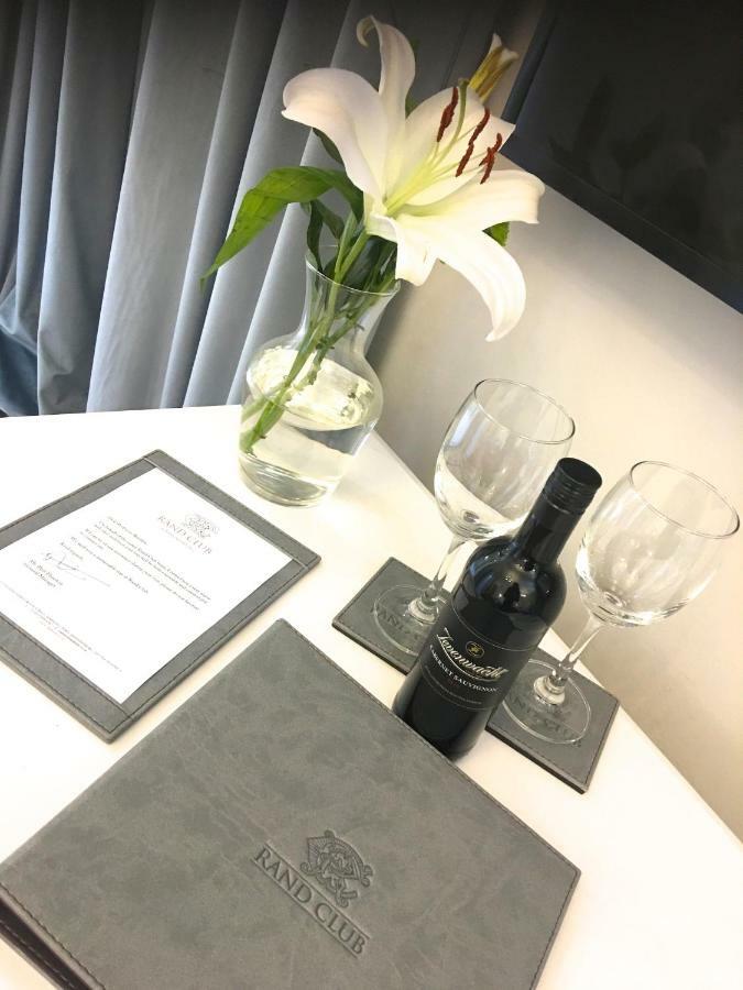 Rand Club Suites Johannesburg Exteriör bild